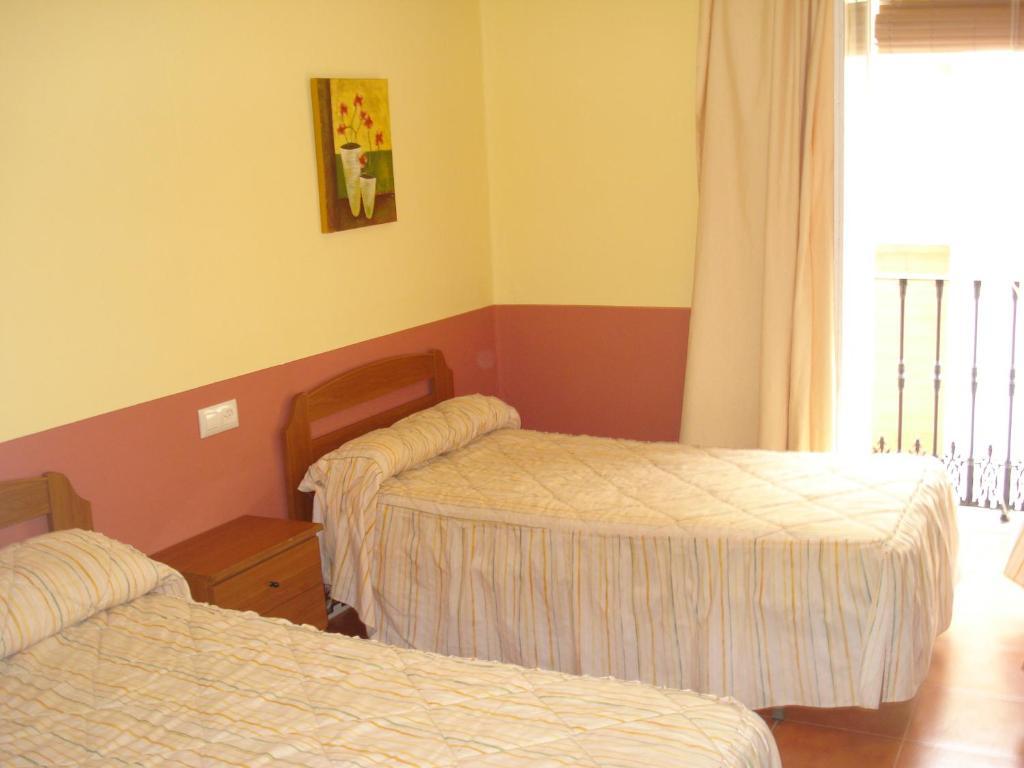 Pension Bienvenido Seville Exterior photo